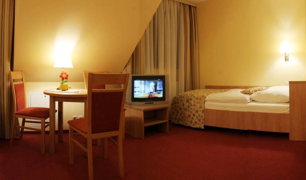 Ski Hotel Piwniczna-Zdroj 외부 사진